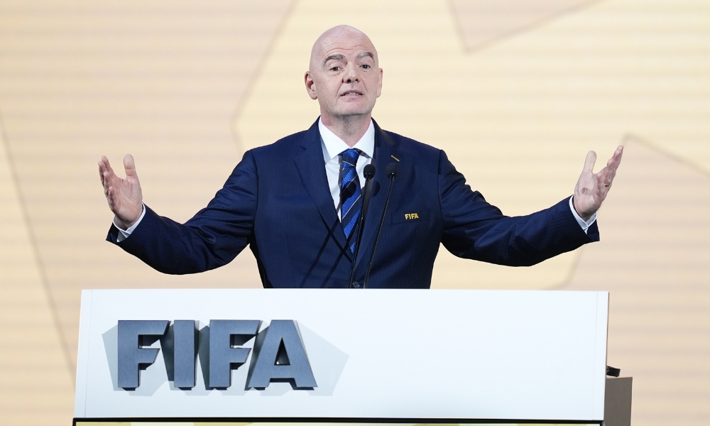 詹姆斯稱贊雷迪什：不止是防守 他明確自己的角色打法.